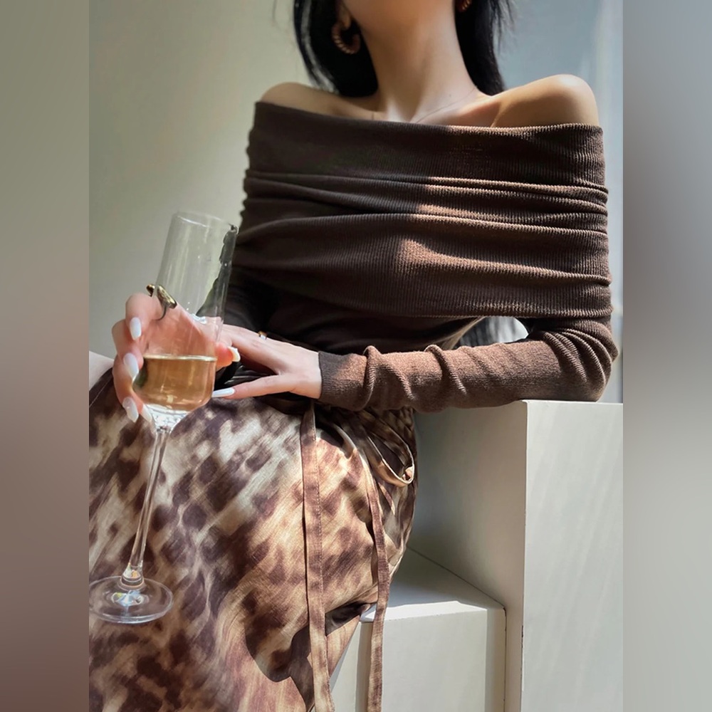 COMMENSE Wool-Blend Elegant Ruched Slim Sweater - size XSmall
